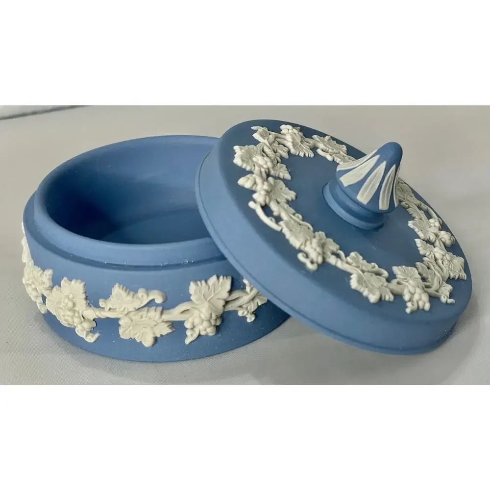 Wedgwood Blue Jasperware Round Acanthus Trinket Box Candy Dish